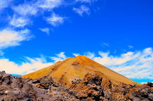 夏威夷群岛旅游攻略：探索8大岛屿最佳季节、火山地质与文化节庆，规划完美度假体验